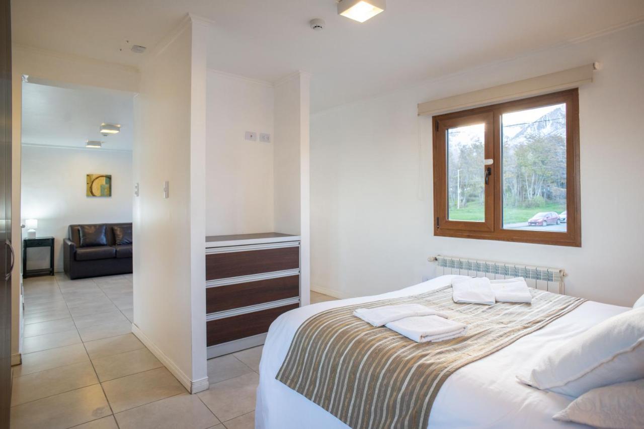 Utaka Cabanas Y Apartamentos อูซัวยา ภายนอก รูปภาพ