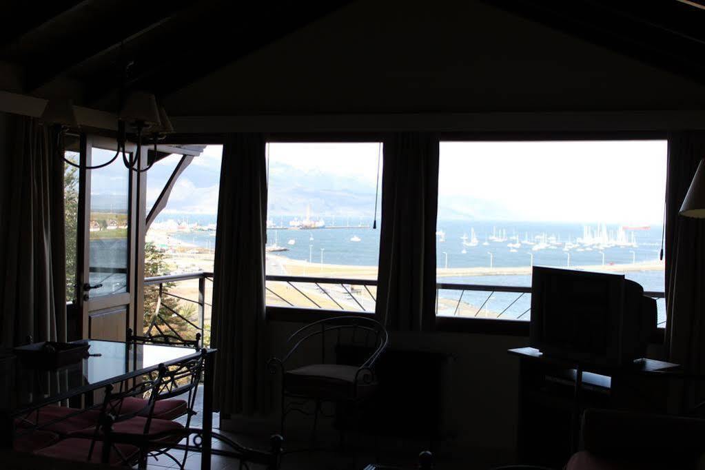Utaka Cabanas Y Apartamentos อูซัวยา ภายนอก รูปภาพ